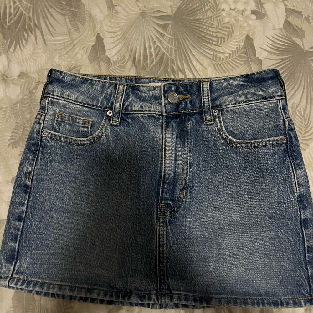 Pacsun mini skirt
